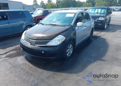 2009 Nissan Versa 1.8S из США, поврежденный, VIN 3N1BC11E29L379554